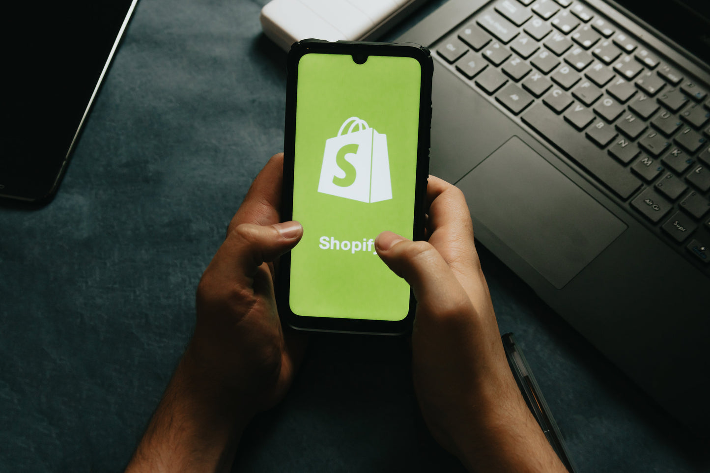 Shopify Stores Develop & Management (hourly rate)